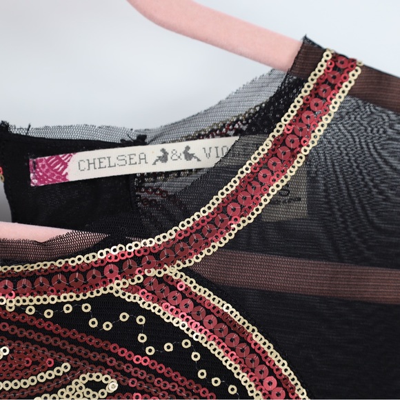 CHELSEA & VIOLET 💋 SEQUIN MINI DRESS - SMALL - Picture 5 of 6